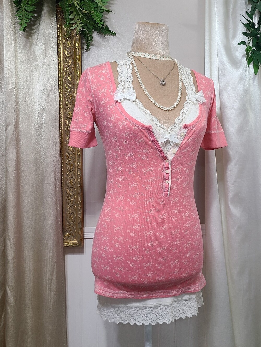 Super Cute ♡ Y2K ♡Abercrombie Rare Pink & White Bubble Polka Dot Babydoll Henley - Picture 4 of 10